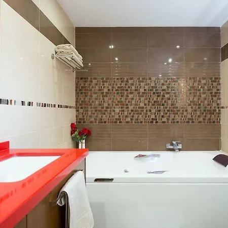 Blanca Tenerife - Private - Terrace And Bbq, 5 Minutes From The And Airport San Isidro (Tenerife)