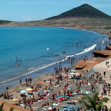 Blanca Tenerife - Private - Terrace And Bbq, 5 Minutes From The And Airport *