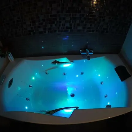 Blanca Tenerife - Private - Terrace And Bbq, 5 Minutes From The And Airport *