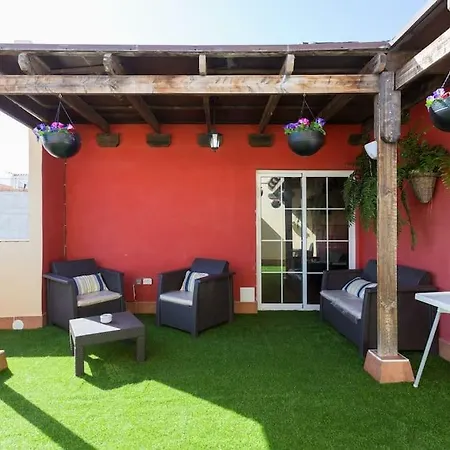 Blanca Tenerife - Private - Terrace And Bbq, 5 Minutes From The And Airport Accommodatie bij particulieren San Isidro (Tenerife)