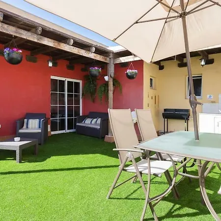Blanca Tenerife - Private - Terrace And Bbq, 5 Minutes From The And Airport