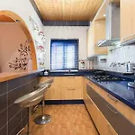 Blanca Tenerife - Private - Terrace And Bbq, 5 Minutes From The And Airport Accommodatie bij particulieren