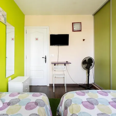 Villa Blanca Tenerife - Private Rooms - Terrace And Bbq, A 5-Minute Drive From The Beach And The Airport *