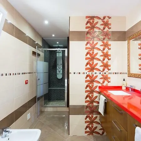 Blanca Tenerife - Private - Terrace And Bbq, 5 Minutes From The And Airport San Isidro